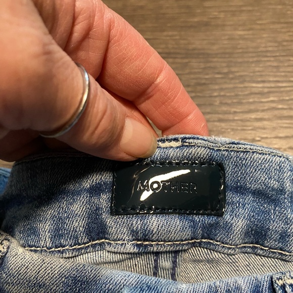 MOTHER Blue Skinny Jeans with Classic Style size 25 - Picture 4 of 8